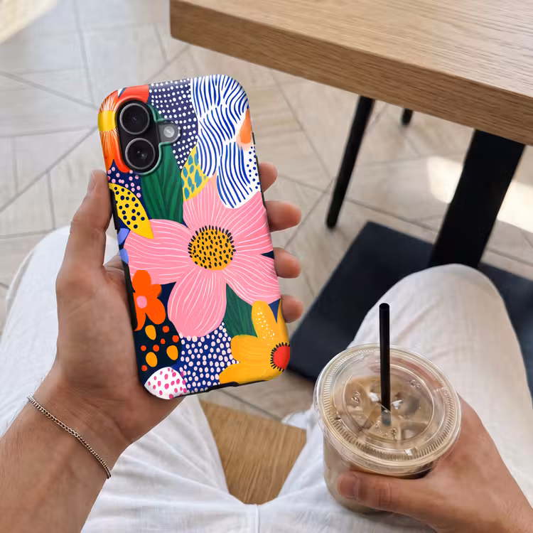 Kleurrijk - Bloemen - Abstract - Stippen Toughcase MagSafe Apple iPhone 17 klein -Sfeer1M