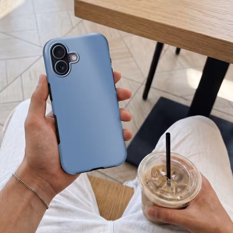 Denim - Breeze - Blauw Toughcase MagSafe Apple iPhone 17 klein 1017 -Sfeer1M