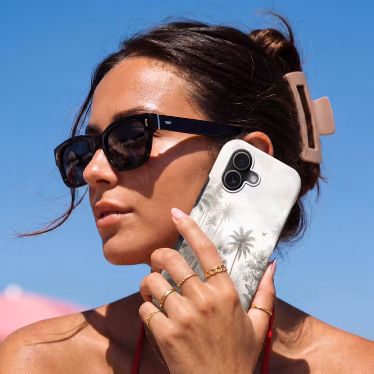 Jungle - Palmbomen - Natuur Toughcase MagSafe Apple iPhone 17 klein -Sfeer2V
