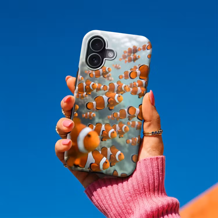Vis - School - Onderwater - Dieren - Oranje Toughcase MagSafe Apple iPhone 17 klein -Sfeer1V