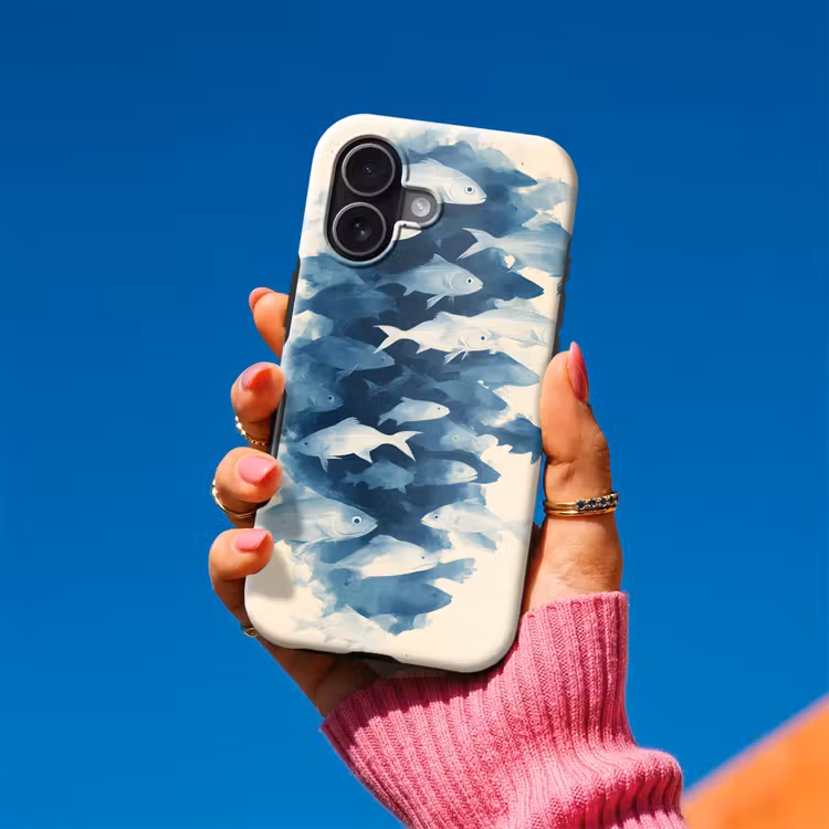 Vissen - Minimalistisch - Blauw Toughcase MagSafe Apple iPhone 17 klein -Sfeer1V