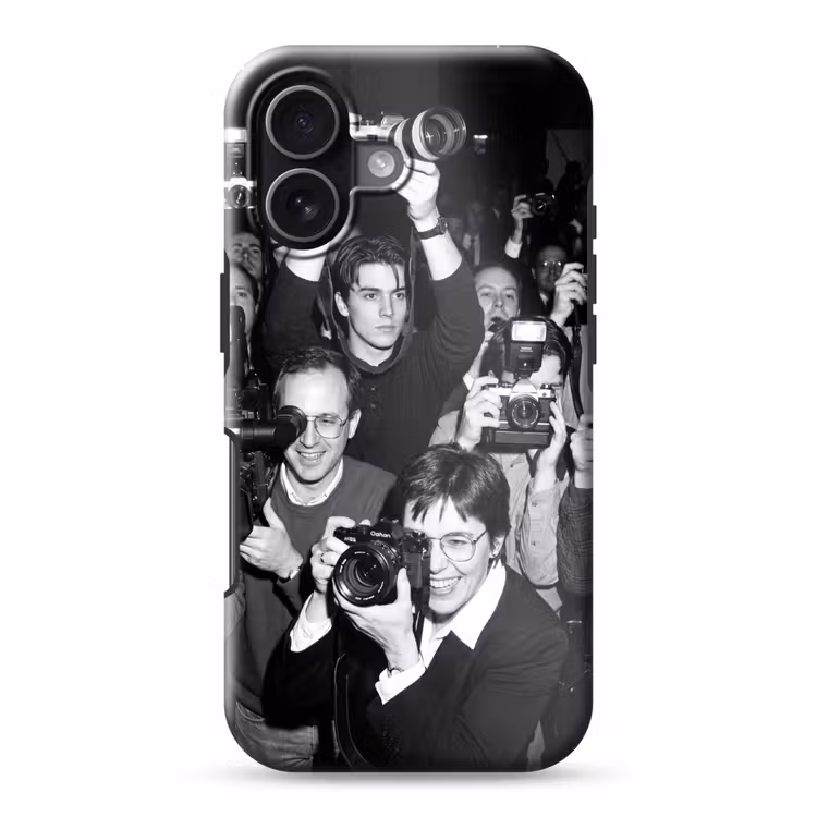 Fotografen - Menigte - Flitsers - Journalistiek Toughcase MagSafe Apple iPhone 17 klein -3d