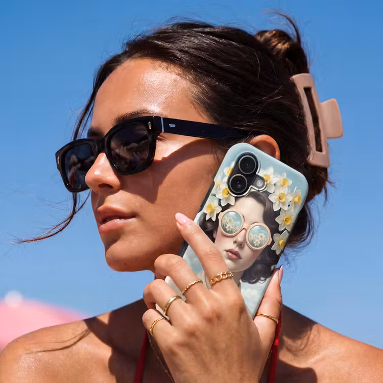 Vrouw - Narcissen - Geel Toughcase MagSafe Apple iPhone 17 klein -Sfeer2V