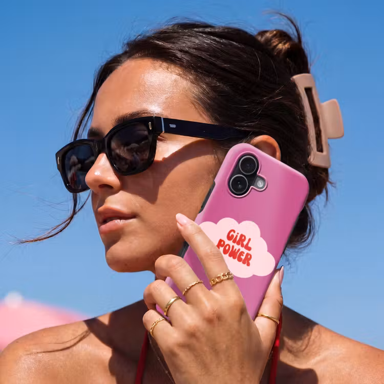 Girl power - Wolk - Roze Toughcase MagSafe Apple iPhone 17 klein -Sfeer2V