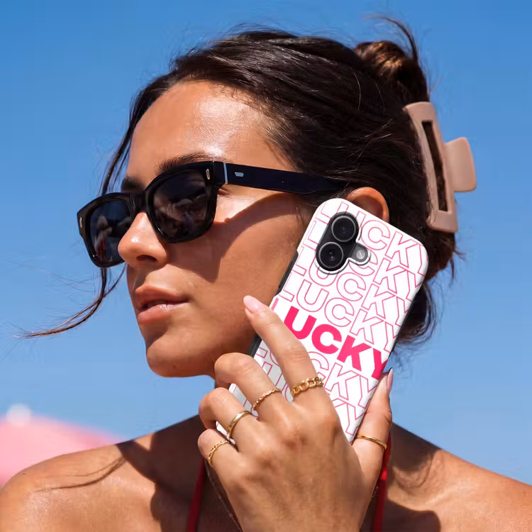 Lucky - Roze - Patroon Toughcase MagSafe Apple iPhone 17 klein -Sfeer2V