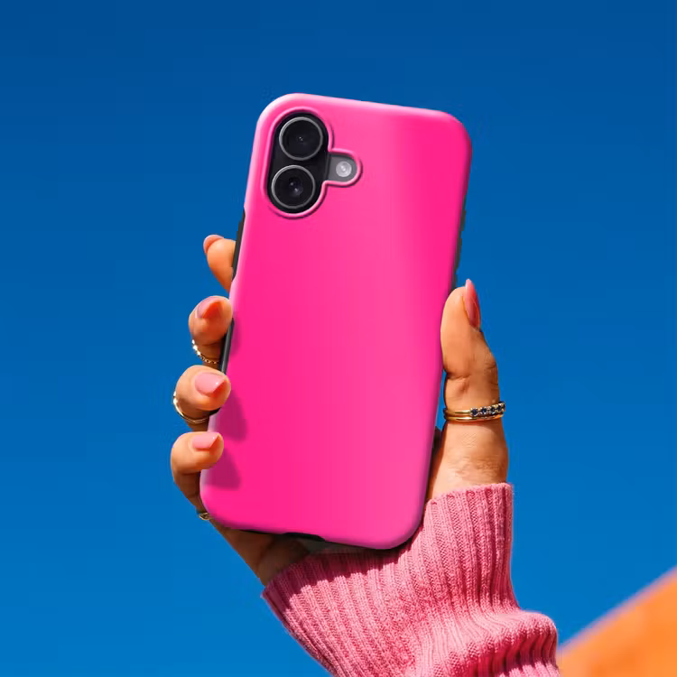 Hot - Fuchsia - Roze Toughcase MagSafe Apple iPhone 17 klein 1017 -Sfeer1V