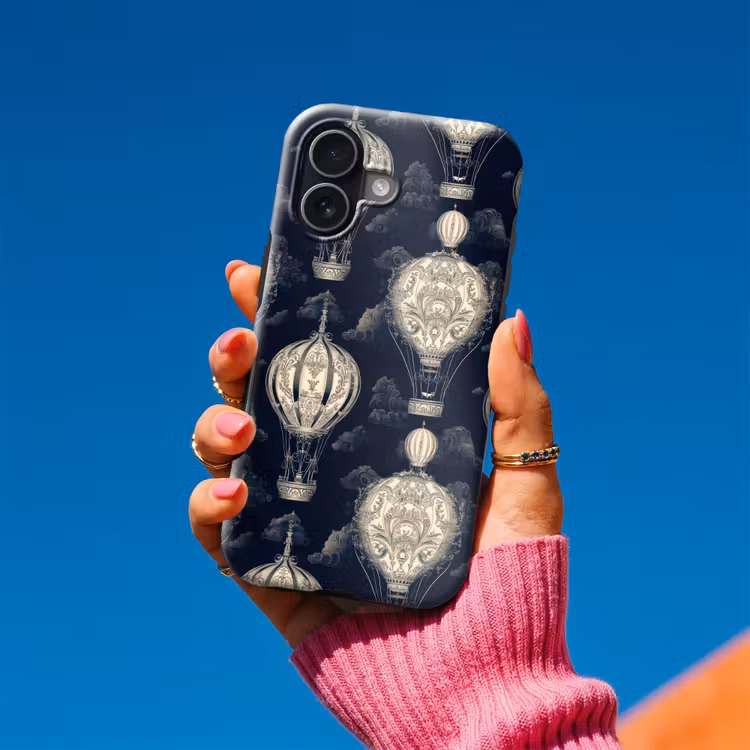 Luchtballonnen - Wolken - Patroon - Donkerblauw Toughcase MagSafe Apple iPhone 17 klein 1017 -Sfeer1V