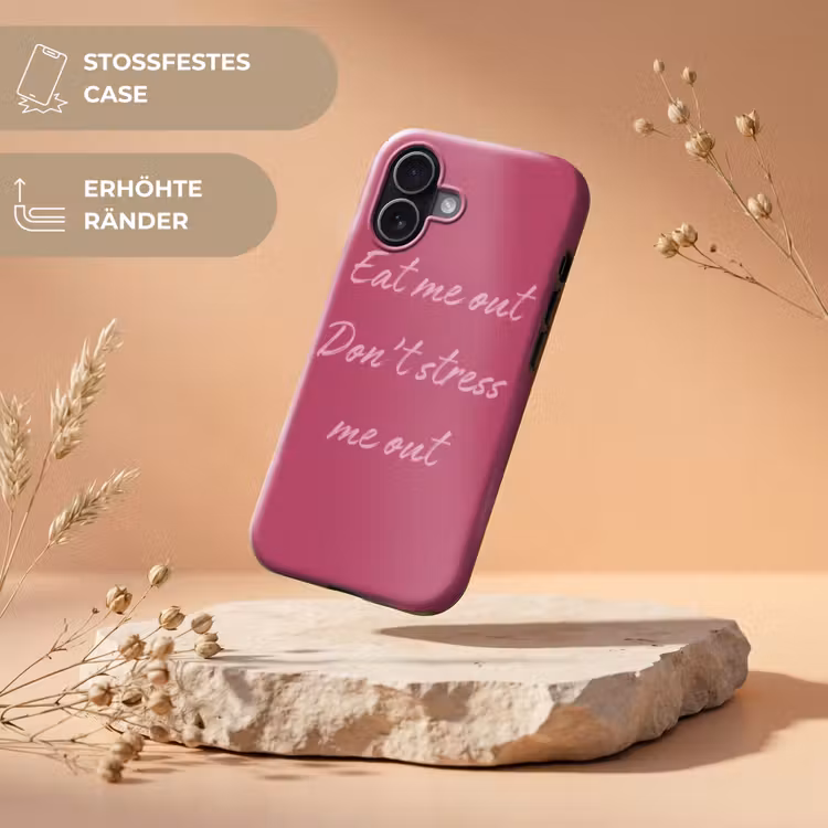 eat me out don't stress me out - Roze - Minimalistisch Toughcase MagSafe Apple iPhone 17 klein -USP_RandenV_DE