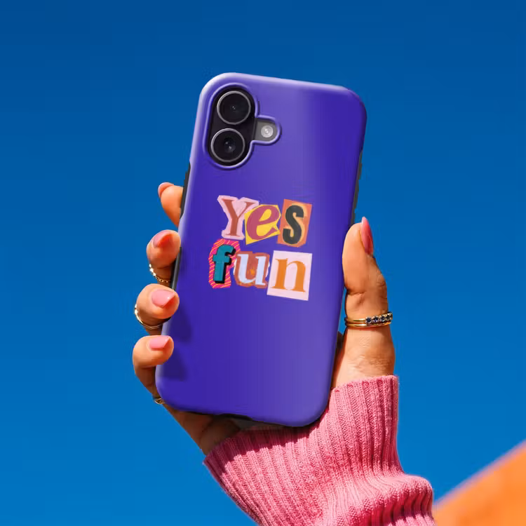Yes fun - Kleurrijk - Collage-stijl Toughcase MagSafe Apple iPhone 17 klein -Sfeer1V
