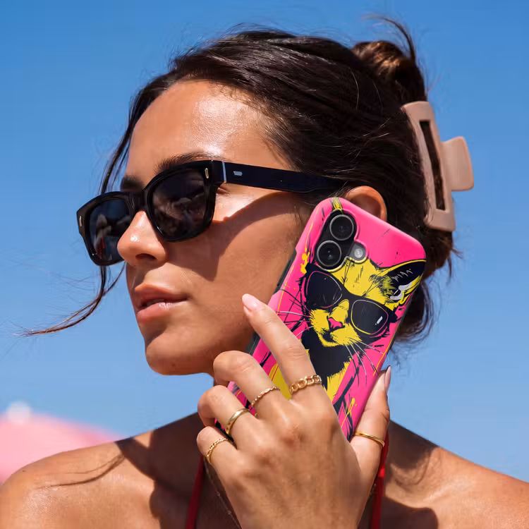 Kat - Art - Zonnebril - Roze Toughcase MagSafe Apple iPhone 17 klein -Sfeer2V