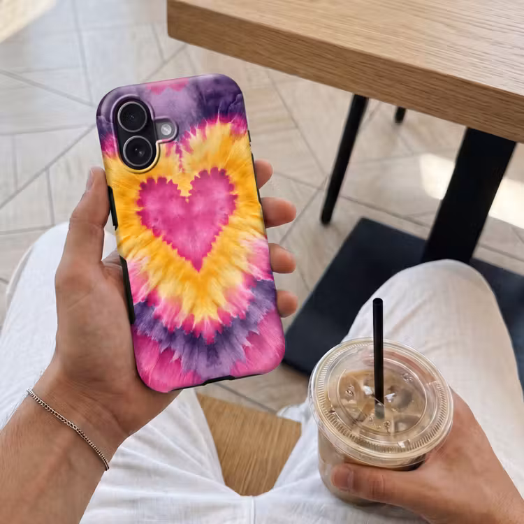 Tie dye - Hartvorm - Vlammen - Oranje Toughcase MagSafe Apple iPhone 17 klein -Sfeer1M