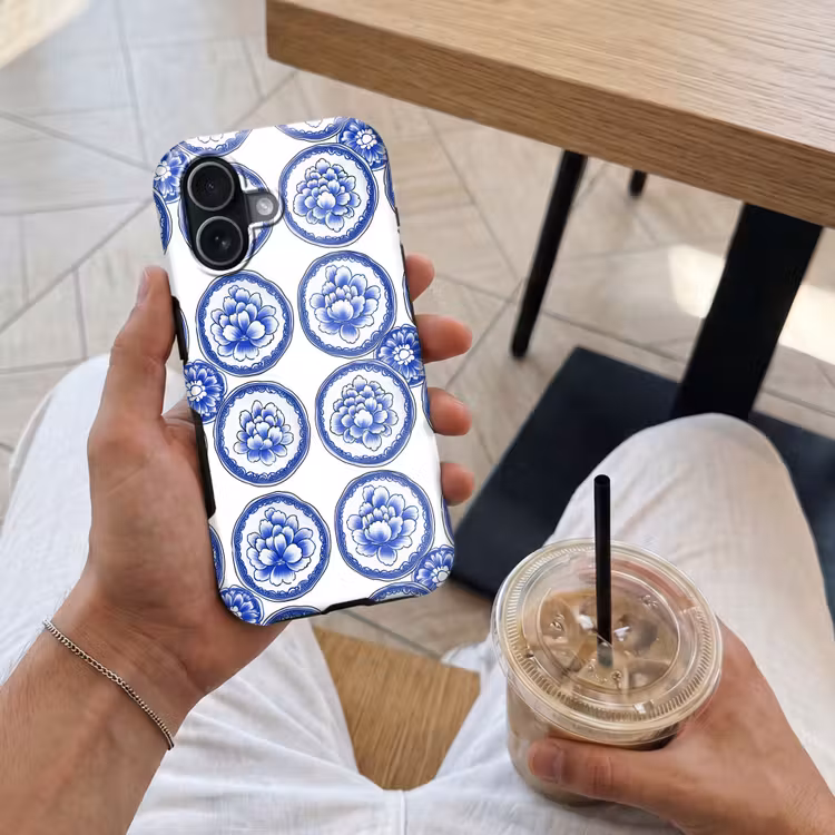 Cirkels - Bloemen - Blauw Toughcase MagSafe Apple iPhone 17 klein 1017 -Sfeer1M