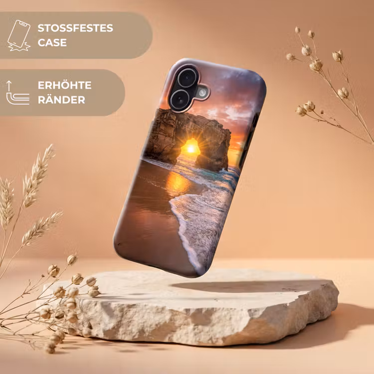 Kust - Rots - Zonsondergang - Zee - Natuur Toughcase MagSafe Apple iPhone 17 klein -USP_RandenV_DE