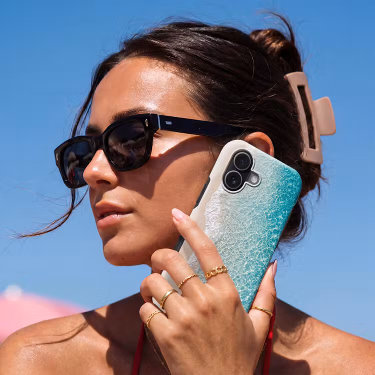 Kust - Zand - Blauw Toughcase MagSafe Apple iPhone 17 klein -Sfeer2V