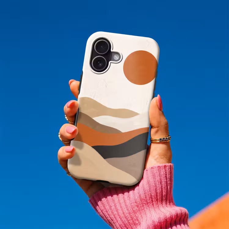 Landschap - Heuvels - Zon - Abstract - Oranje Toughcase MagSafe Apple iPhone 17 klein -Sfeer1V
