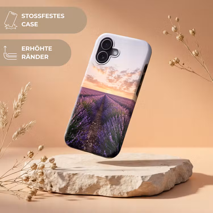 Landschap - Lavendelveld - Paars Toughcase MagSafe Apple iPhone 17 klein -USP_RandenV_DE