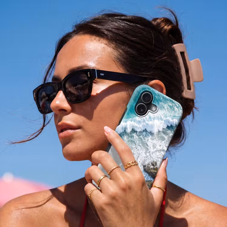 Zee - Golf - Strand - Natuur - Blauw Toughcase MagSafe Apple iPhone 17 klein -Sfeer2V