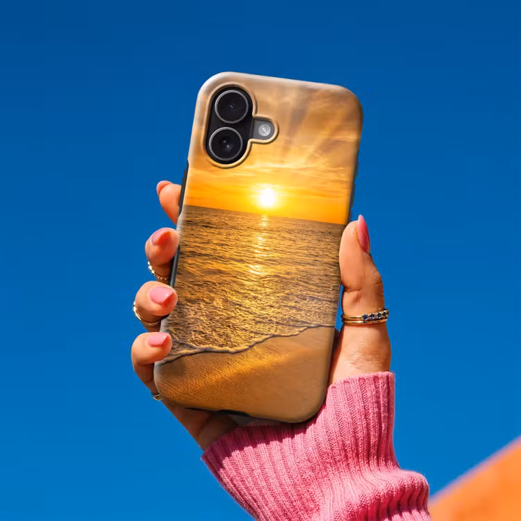 Zee - Zonsondergang - Golven - Kust - Oranje Toughcase MagSafe Apple iPhone 17 klein -Sfeer1V
