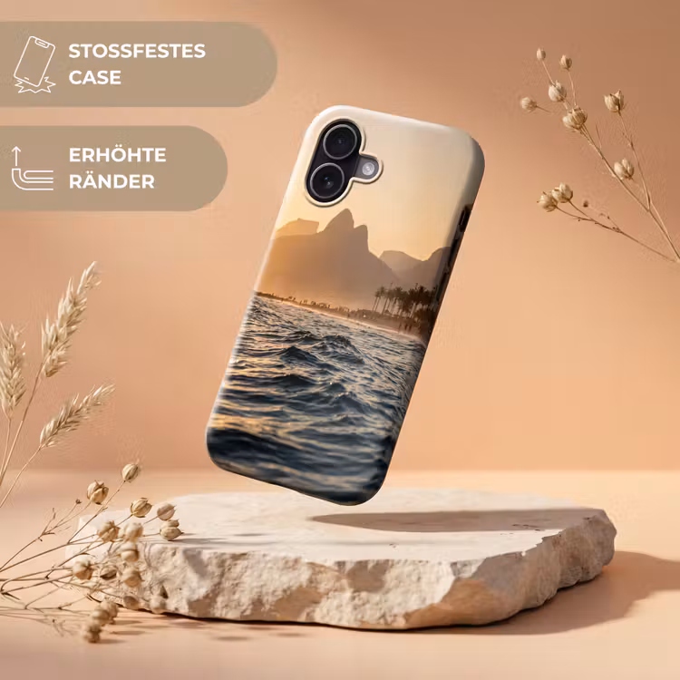 Zee - Golven - Zonsondergang - Kust - Goud Toughcase MagSafe Apple iPhone 17 klein -USP_RandenV_DE
