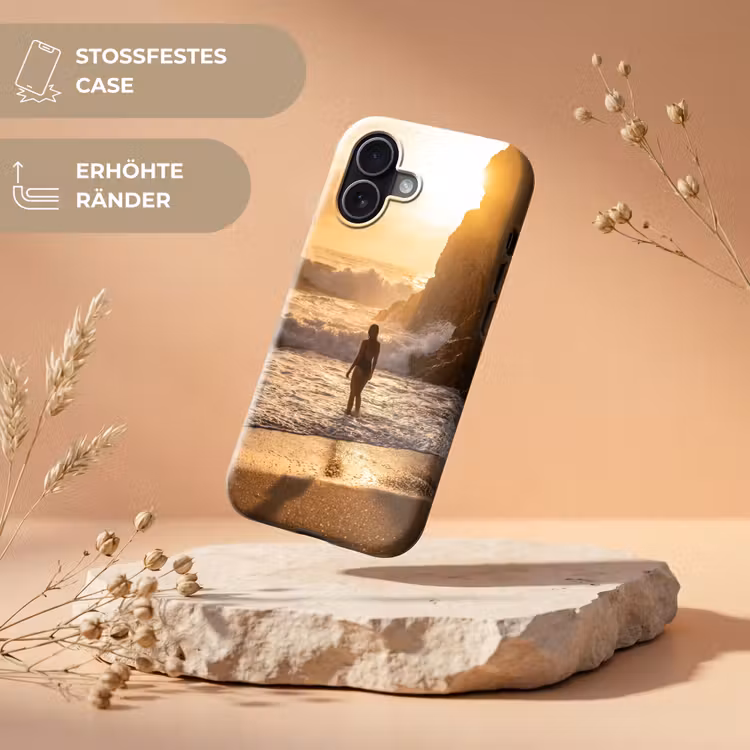 Mensen - Oceaan - Zonsondergang - Kust - Goud Toughcase MagSafe Apple iPhone 17 klein -USP_RandenV_DE