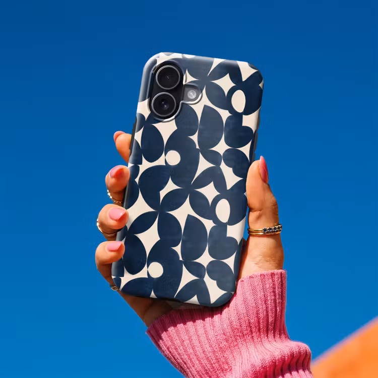 Modern - Geometrisch - Blauw Toughcase MagSafe Apple iPhone 17 klein 1017 -Sfeer1V