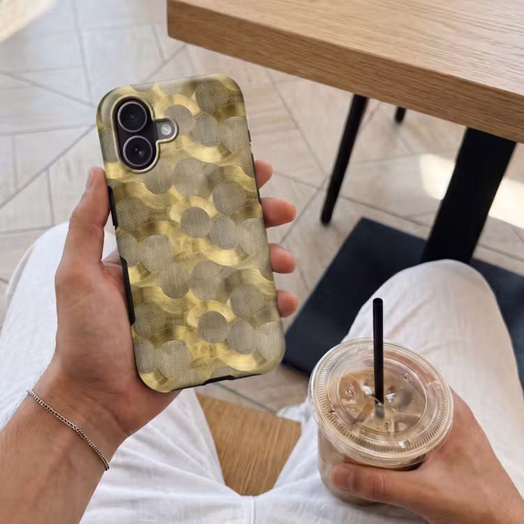 Modern - Geometrisch - Goud Toughcase MagSafe Apple iPhone 17 klein 1017 -Sfeer1M