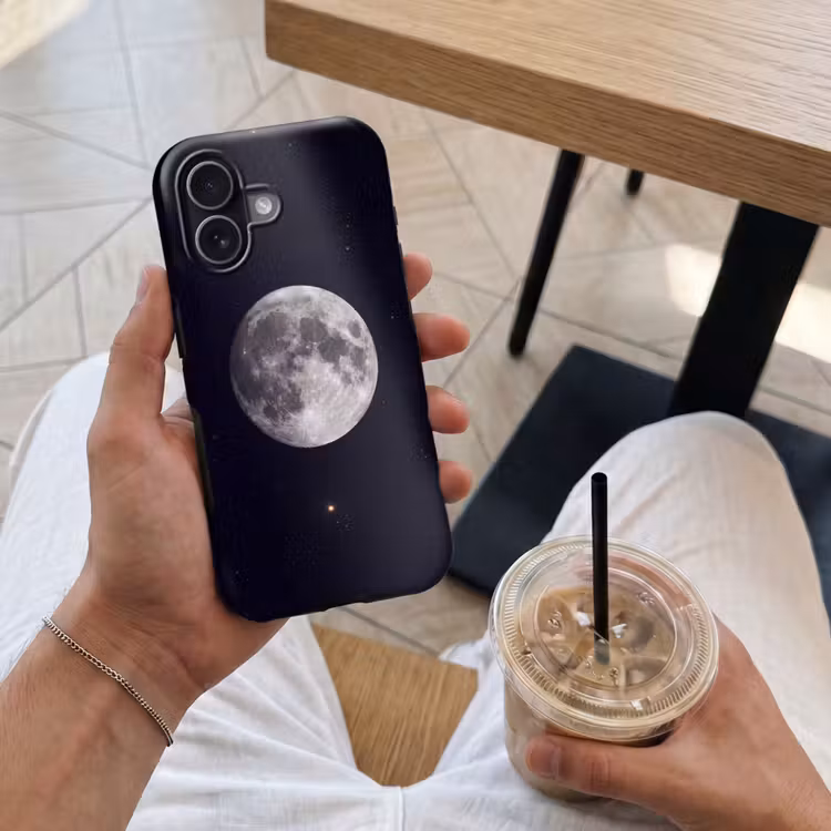 Handyhülle Toughcase - Mond – Sterne – Weltraum - Maan - Sterren - Ruimte Toughcase MagSafe Apple iPhone 17 klein