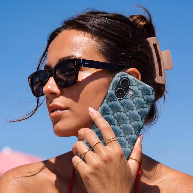 Patroon - Ginkgoblad - Blauw Toughcase MagSafe Apple iPhone 17 klein 1017 -Sfeer2V
