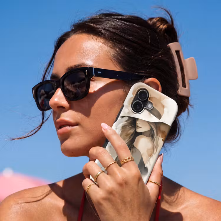 Mysterieus - Vrouw - Sepia Toughcase MagSafe Apple iPhone 17 klein -Sfeer2V
