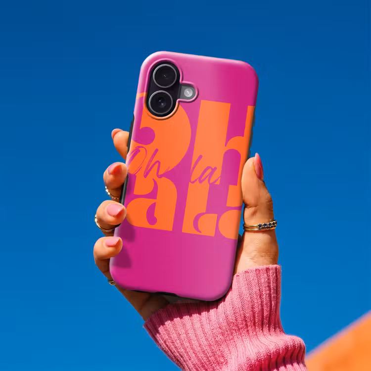Oh la la - Roze - Oranje - Gestapelde letters Toughcase MagSafe Apple iPhone 17 klein -Sfeer1V
