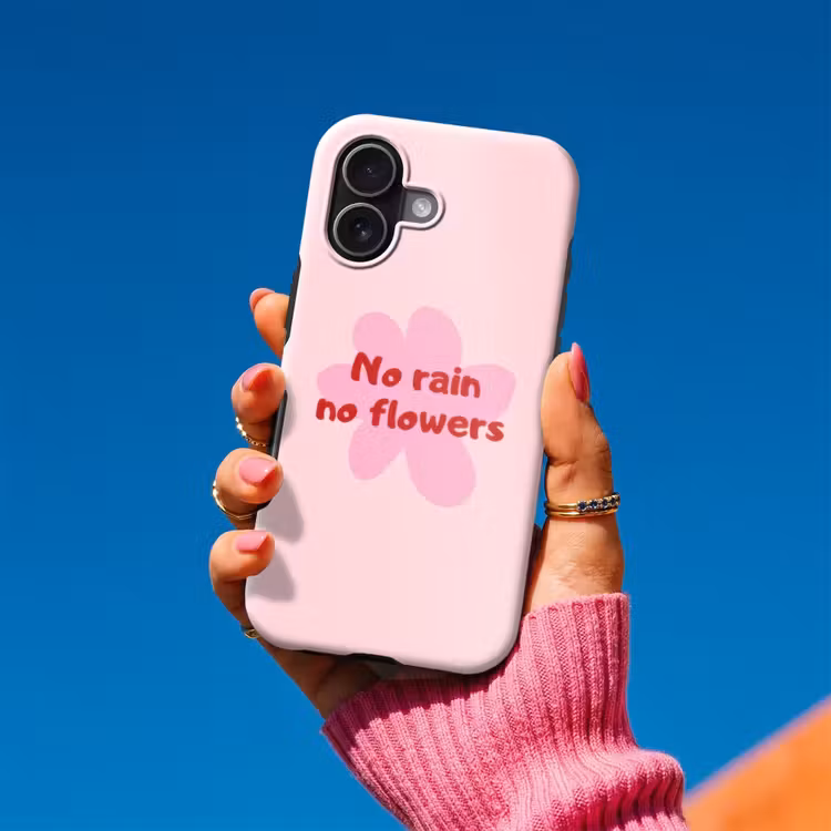 No rain no flowers - Bloem - Roze Toughcase MagSafe Apple iPhone 17 klein -Sfeer1V