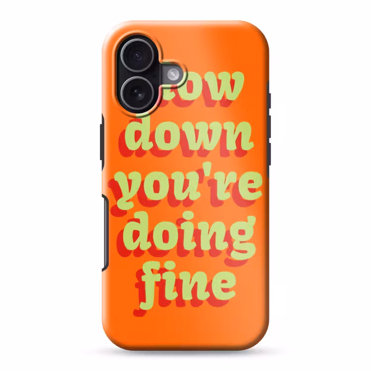 Oranje - Slow down you're doing fine - Retro Toughcase MagSafe Apple iPhone 17 klein -3d