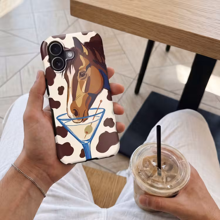 Paard - Martini - Dieren - Abstract - Bruin Toughcase MagSafe Apple iPhone 17 klein -Sfeer1M