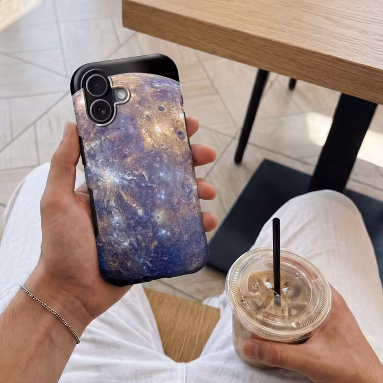 Handyhülle Toughcase - Planet – Krater – Weltraum - Planeet - Kraters - Ruimte Toughcase MagSafe Apple iPhone 17 klein