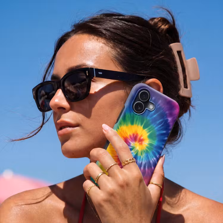Regenboogkleuren - Spiraal - Kleurrijk Toughcase MagSafe Apple iPhone 17 klein -Sfeer2V