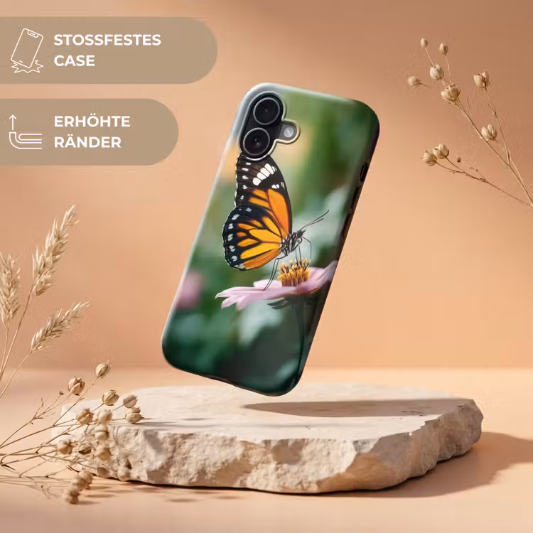 Roze bloemen - Vlinder - Zachte focus Toughcase MagSafe Apple iPhone 17 klein -USP_RandenV_DE