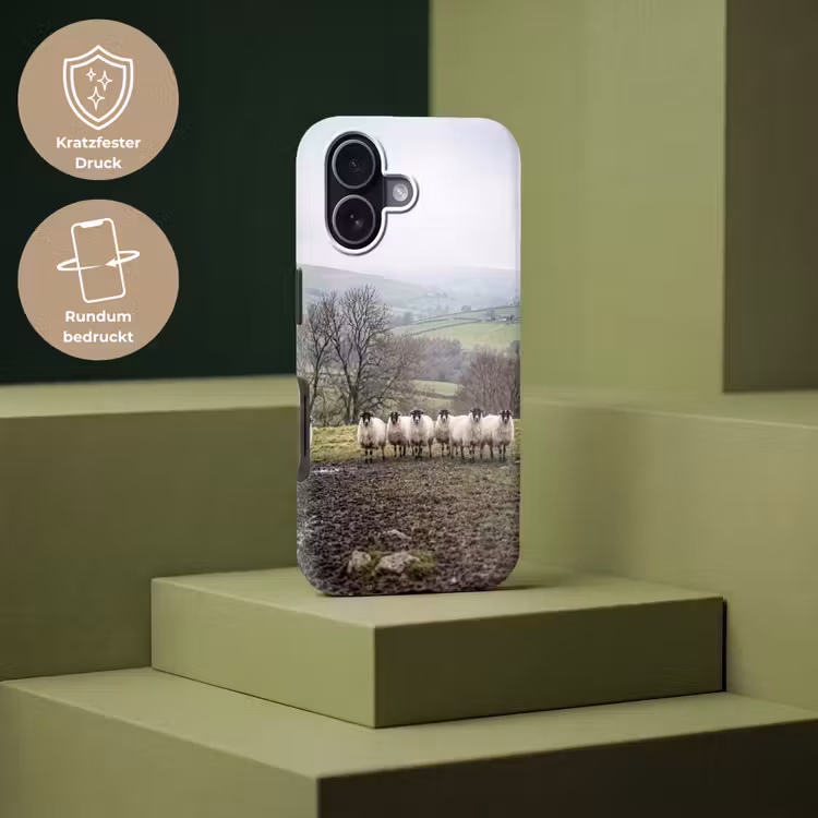 Schapen - Rij - Weide - Dieren - Platteland Toughcase MagSafe Apple iPhone 17 klein -USP_PrintM_DE