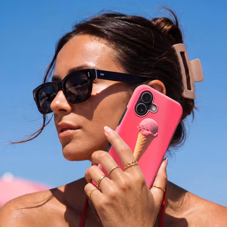 Schepijs - Roze - Hoorntje Toughcase MagSafe Apple iPhone 17 klein -Sfeer2V