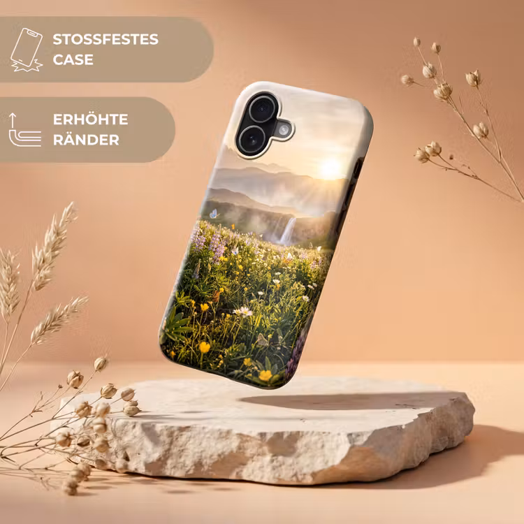 Vlinders - Waterval - Bloemenveld Toughcase MagSafe Apple iPhone 17 klein -USP_RandenV_DE