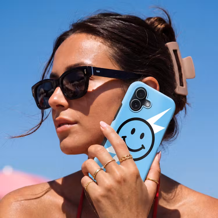 Smiley - Blauw - Bliksem Toughcase MagSafe Apple iPhone 17 klein -Sfeer2V