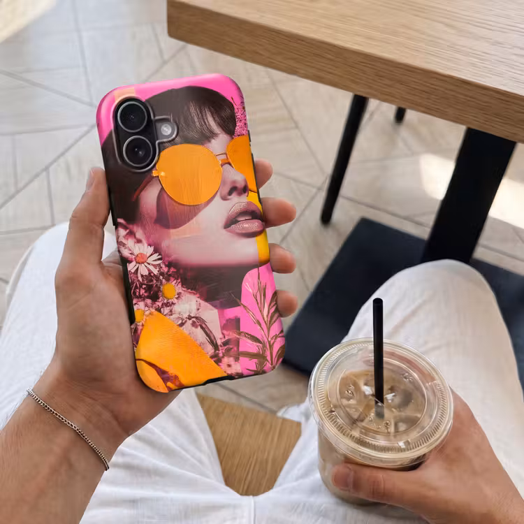 Zonnebril - Oranje - Vrouw - Planten Toughcase MagSafe Apple iPhone 17 klein -Sfeer1M