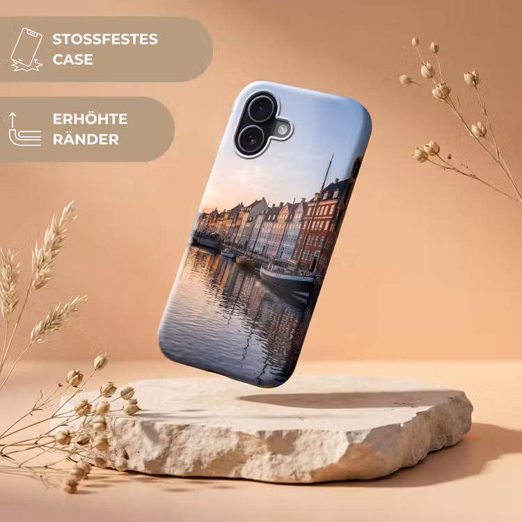 Stad - Gracht - Zonsondergang - Klassiek - Kleurrijk Toughcase MagSafe Apple iPhone 17 klein -USP_RandenV_DE