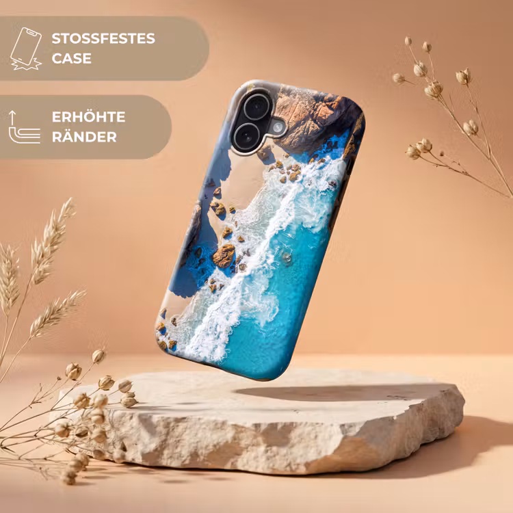 Strand - Zee - Rotsen - Natuur - Blauw Toughcase MagSafe Apple iPhone 17 klein -USP_RandenV_DE