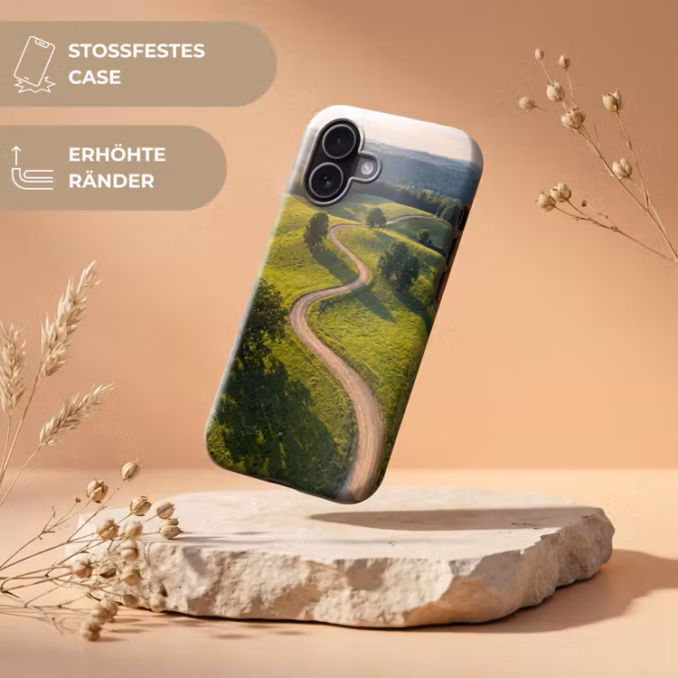 Weg - Weide - Natuur - Groen Toughcase MagSafe Apple iPhone 17 klein -USP_RandenV_DE