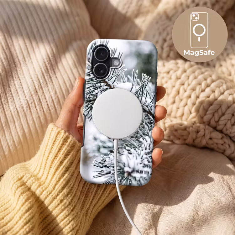 Dennenappel - Tak - Sneeuw - Winter - Sfeervol Toughcase MagSafe Apple iPhone 17 klein -USP_MagsafeV