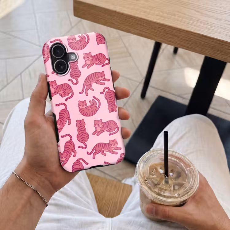 Dieren - Patroon - Roze - Speels - Cartoon Toughcase MagSafe Apple iPhone 17 klein -Sfeer1M
