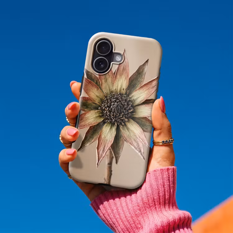 Droogbloem - Protea - Vintage - Beige - Rustiek Toughcase MagSafe Apple iPhone 17 klein -Sfeer1V