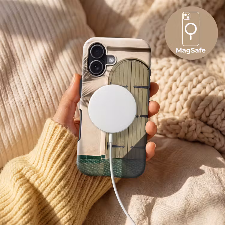 Deur - Hout - Architectuur - Groen - Rustiek Toughcase MagSafe Apple iPhone 17 klein -USP_MagsafeV