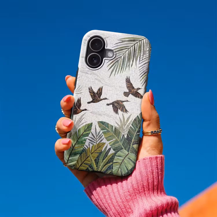 Vogel - Vliegend - Tropisch - Mozaïek - Groen Toughcase MagSafe Apple iPhone 17 klein -Sfeer1V