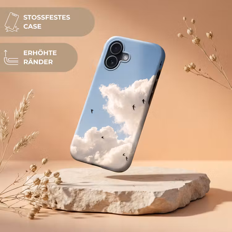 Vogel - Vlucht - Wolken - Natuur - Blauw Toughcase MagSafe Apple iPhone 17 klein -USP_RandenV_DE